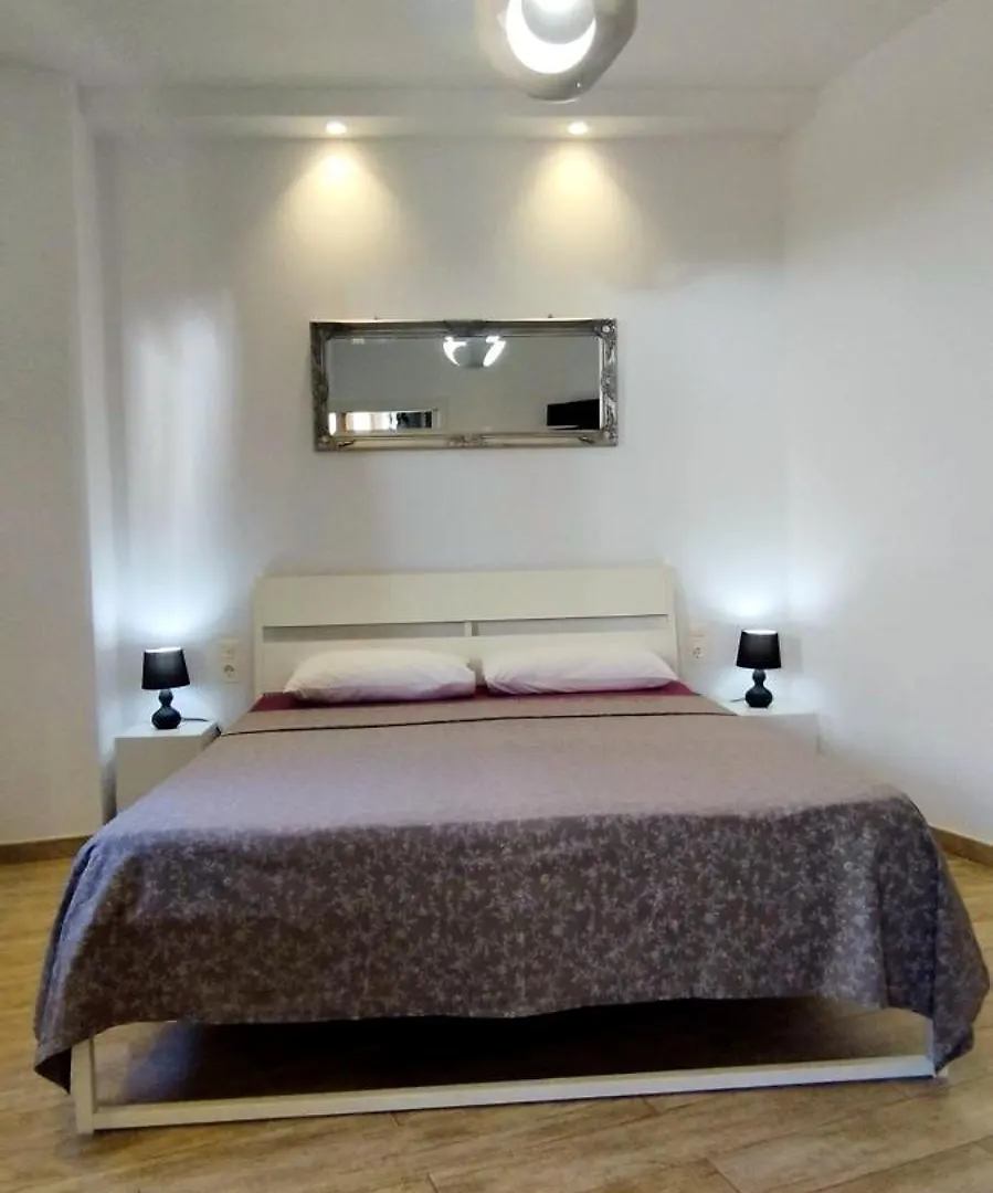 Altozano Room II, Estudió centro de Málaga Gayfriendly, Wi-Fi gratis Espanha
